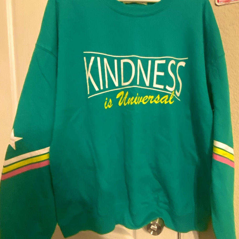 womens Kindness Is Universal sweatshirt, 3XL